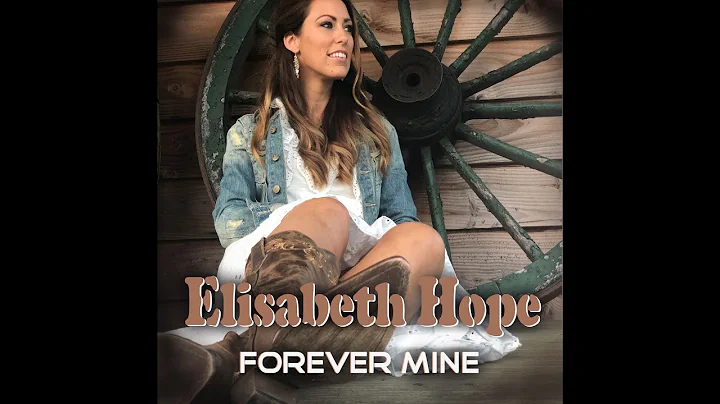 Elizabeth Hope Photo 29