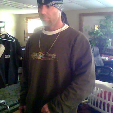 Chad Huggins Photo 10