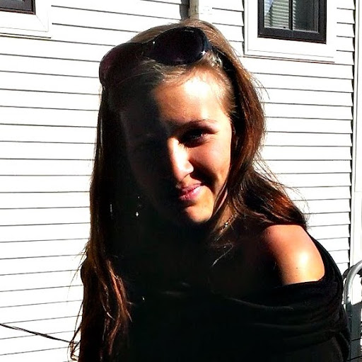Jennifer Bretz Photo 9