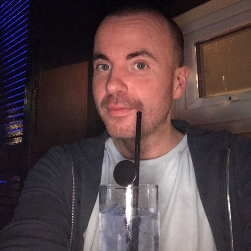 Lee Farrell Photo 10