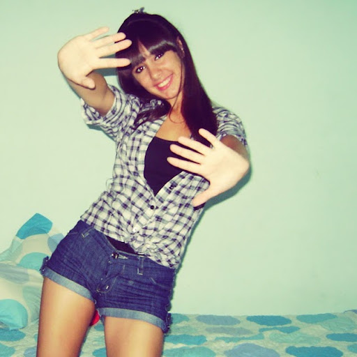 Victoria Miranda Photo 11