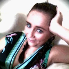 Nathalie Ward Photo 9