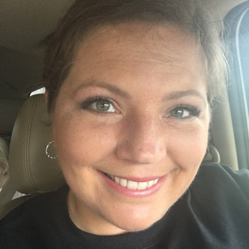 Amy Womack Photo 11