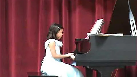 Tiffany Truong Photo 37