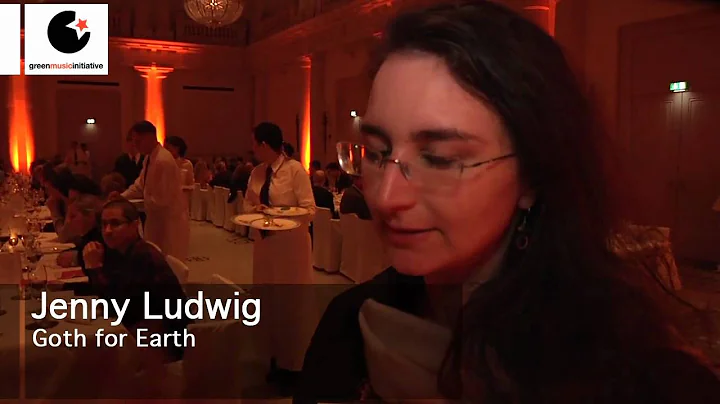Jenny Ludwig Photo 27