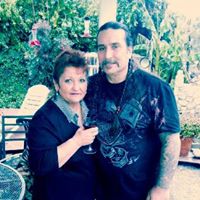 Angie Rosales Photo 1
