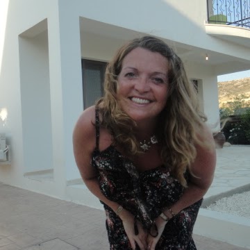 Alison Lamb Photo 12