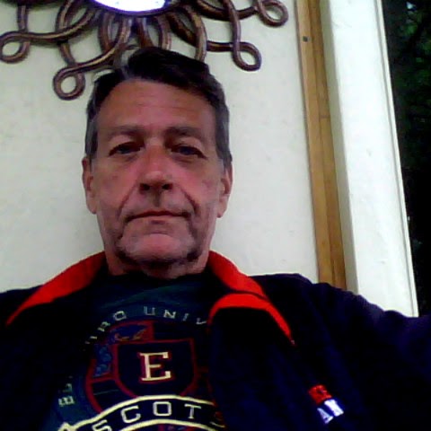 Robert Holtz Photo 12