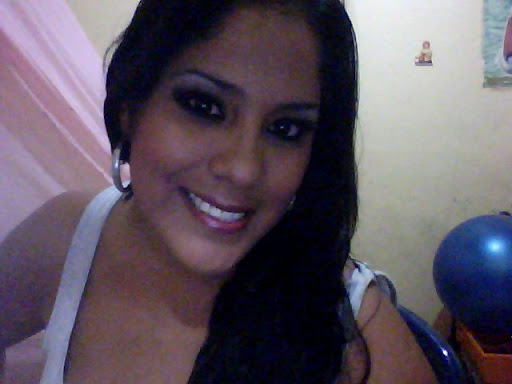 Claudia Delgado Photo 11