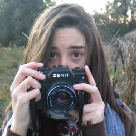 Claudia Robles Photo 16