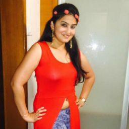 Komal Mehta Photo 15