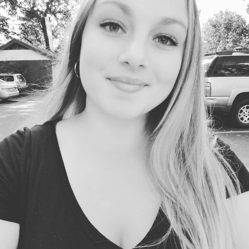 Allie Austin Photo 12