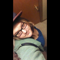 Brittany Hess Photo 15