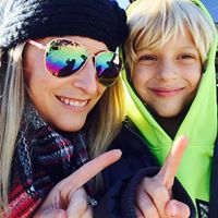 Stephanie Hooper Photo 7