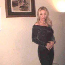 Gina Hebert Photo 9