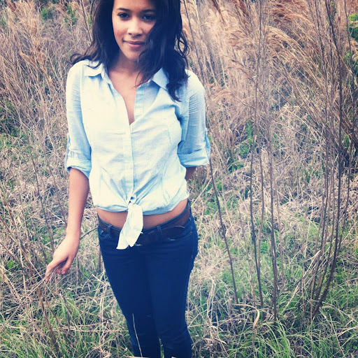 Lauren Fields Photo 13