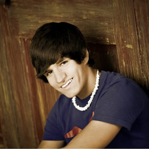 Scott Gonzalez Photo 12