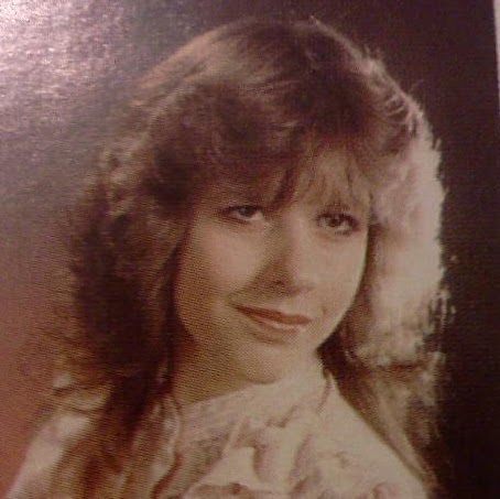 Lisa Robison Photo 11