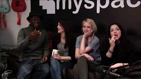 Kathryn Prescott Photo 27
