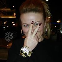 Beverley Johnson Photo 9
