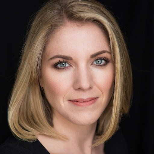 Emma Johnston Photo 18