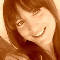Dana Velez Photo 2