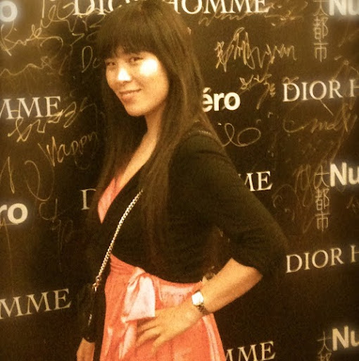 Maggie Liu Photo 11
