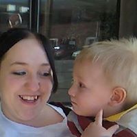 Amber Carlton Photo 4