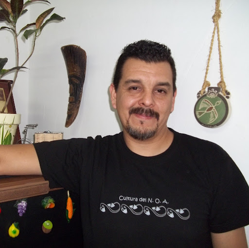 Victor Herrera Photo 12