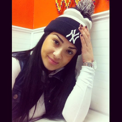 Christa Ruiz Photo 10