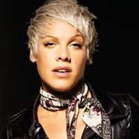 Louise Maguire Photo 4