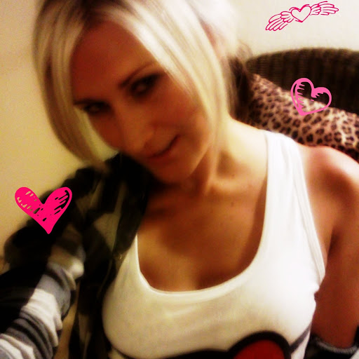 Tiffany Mills Photo 15