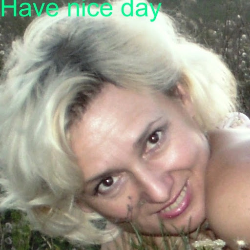 Helen Miller Photo 14