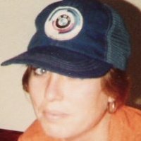 Gloria Lambert Photo 8