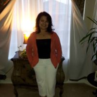 Jenny Guillen Photo 6