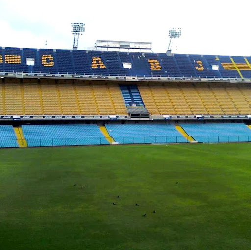 Homero Salinas Photo 11