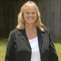 Terri Nickerson Photo 1