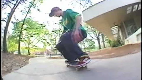 Kristopher Burns Photo 17