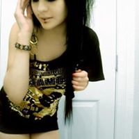 Lisa Cambridge Photo 5