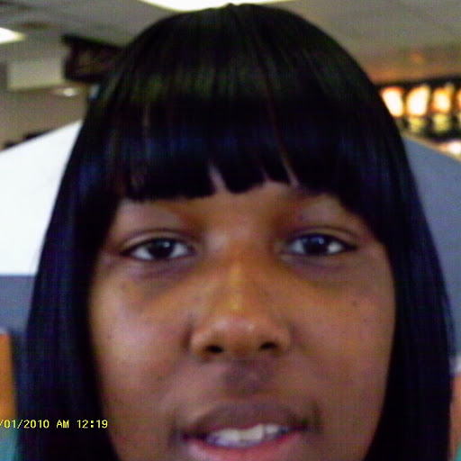 Danielle Ratliff Photo 15