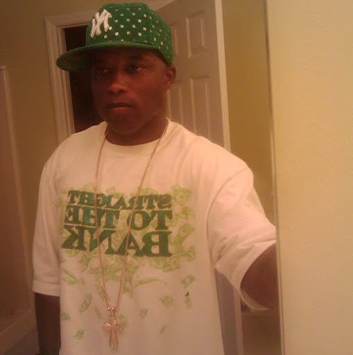 Michael Blair Photo 18