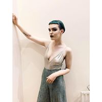 Caroline Shannon Photo 5
