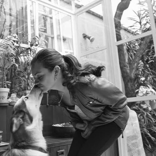 Edith Cortes Photo 15