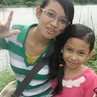 Ann Gomez Photo 6