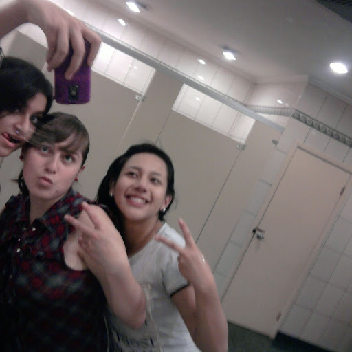 Mercedes Paredes Photo 13