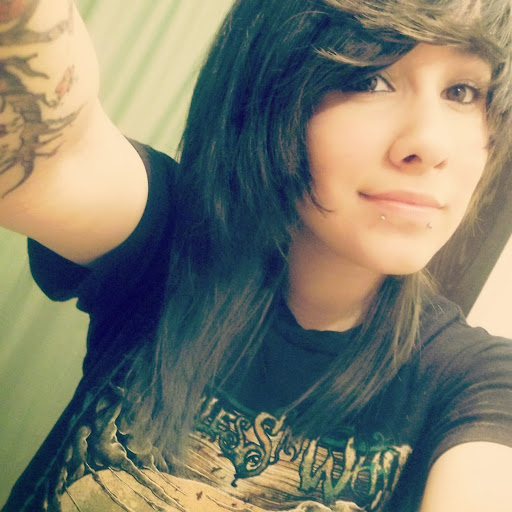 Ashley Lucas Photo 16