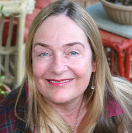 Julie Siegel Photo 12