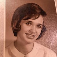 Patricia Wall Photo 8