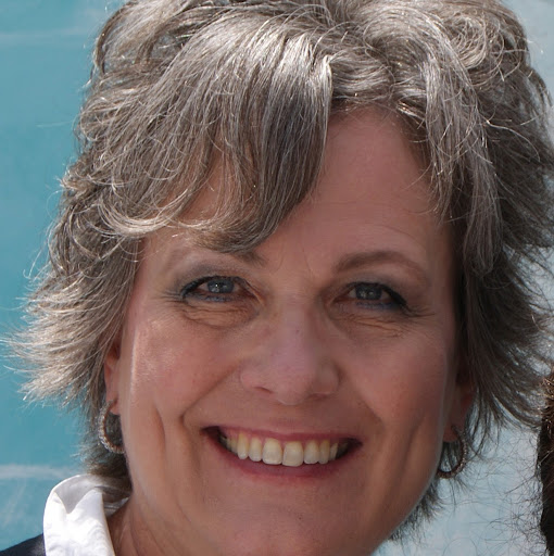 Charlene Gray Photo 16
