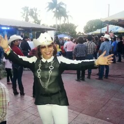 Amparo Duarte Photo 12